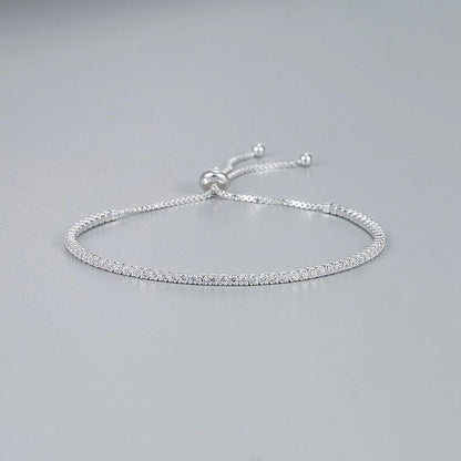 Elegante pulsera de plata de ley con cristales