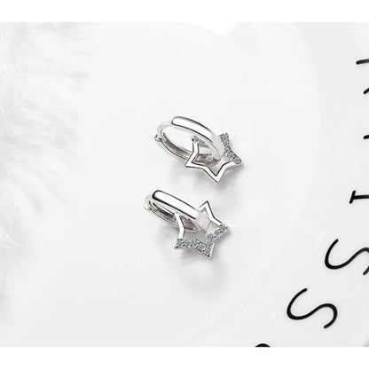 Pendientes de aro pequeños con colgante de estrella