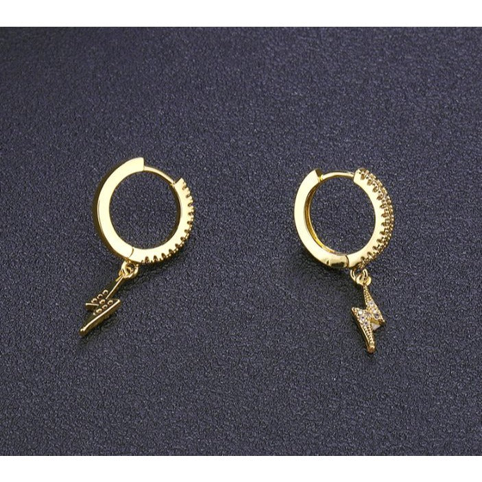 Pendientes de aro con relámpagos de cristal