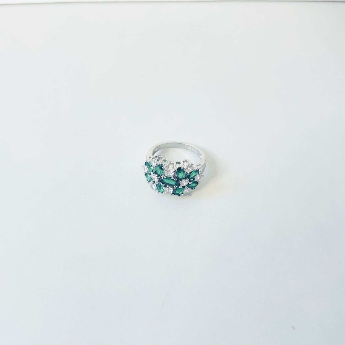 Elegant Floral Luxurious Sterling Silver Ring