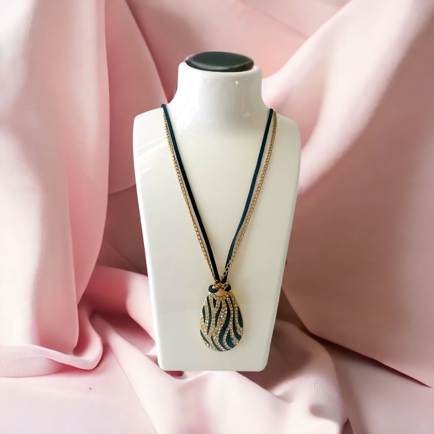 Black Gold Long Zebra Pattern Necklace