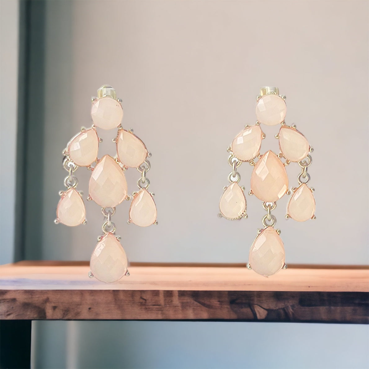 Night Out Dangle Vintage Earring