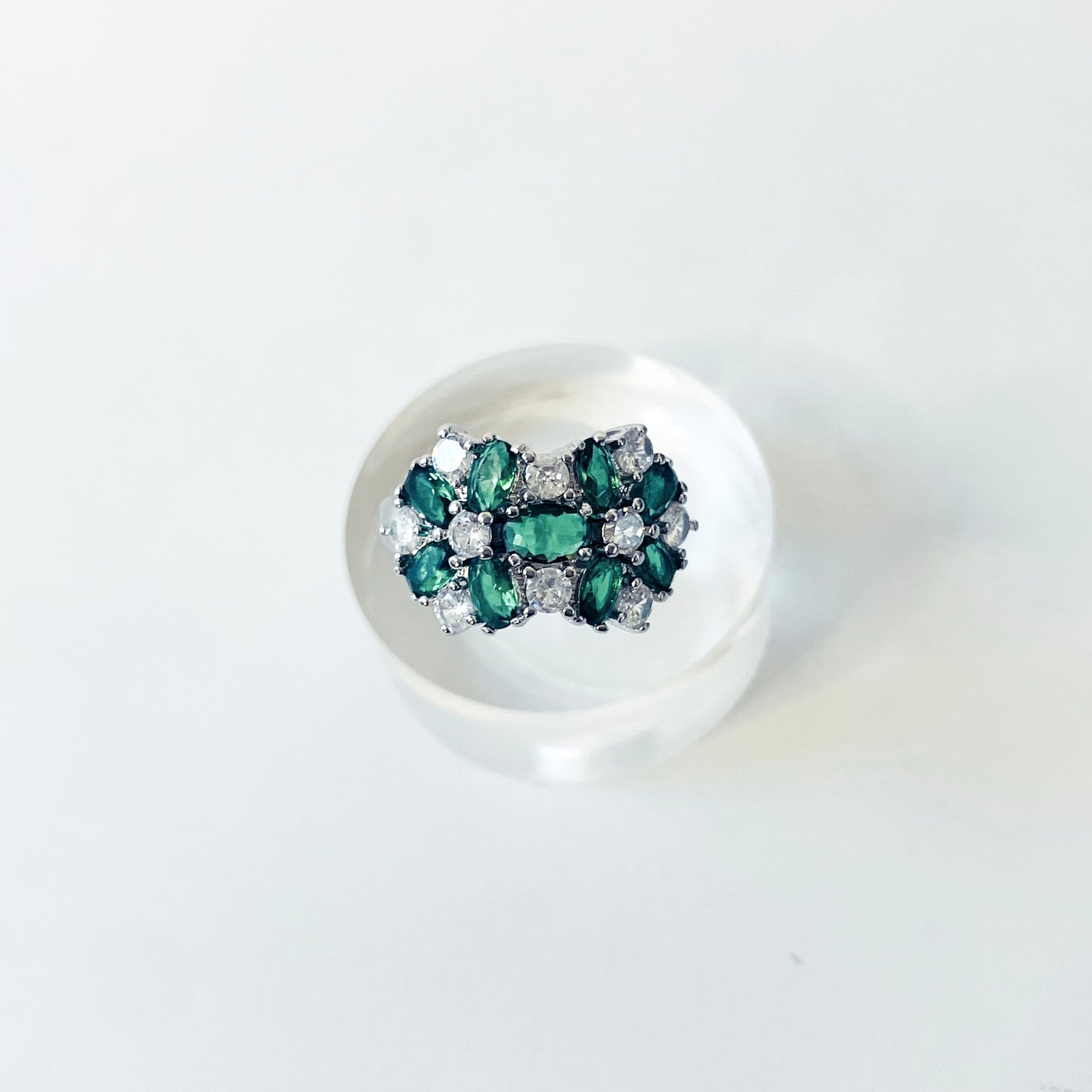 Elegant Floral Luxurious Sterling Silver Ring