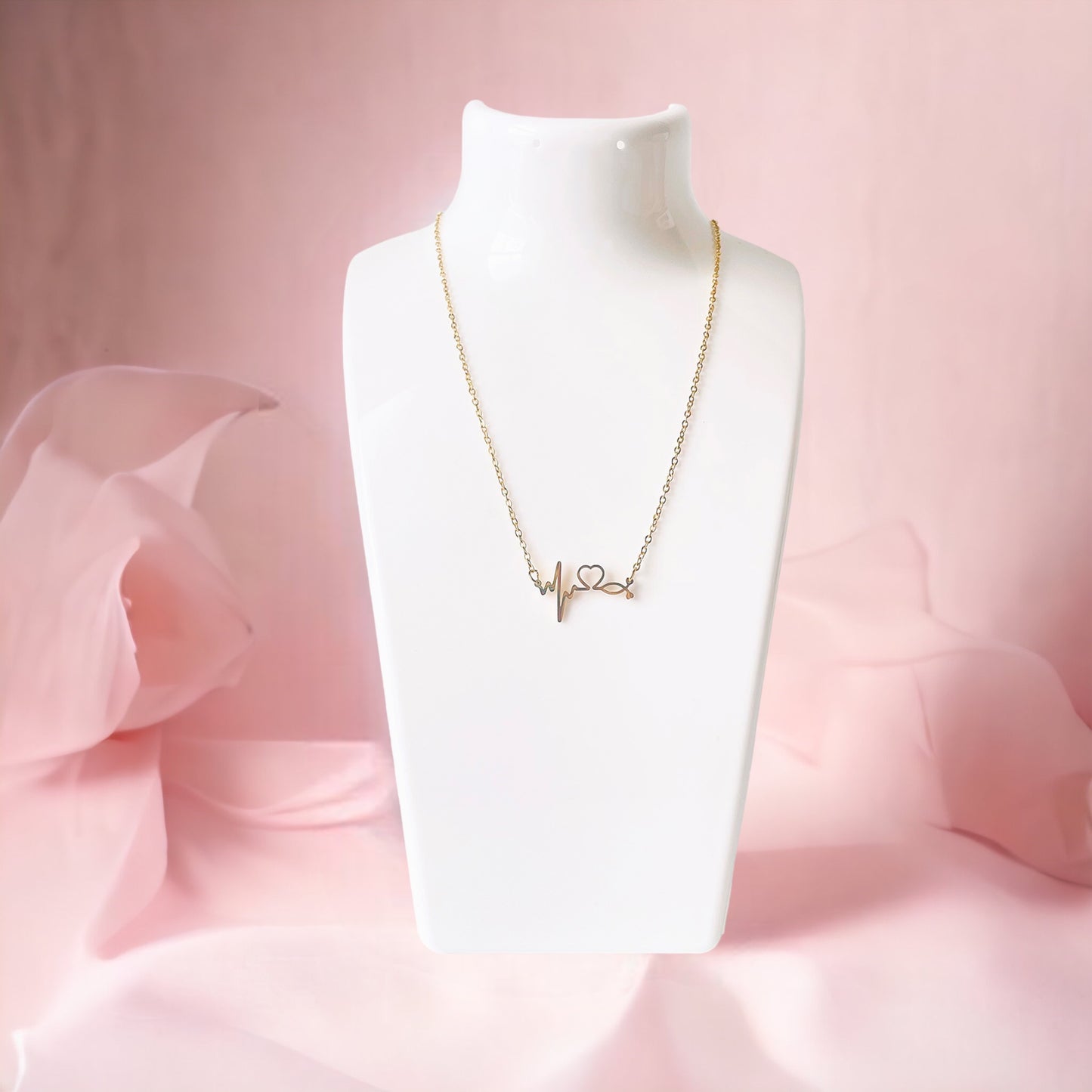 Collar con latido del corazón y estetoscopio
