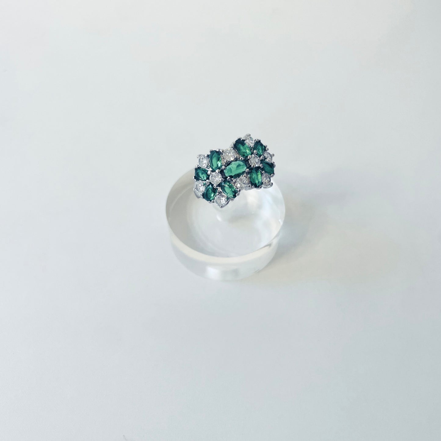 Elegant Floral Luxurious Sterling Silver Ring