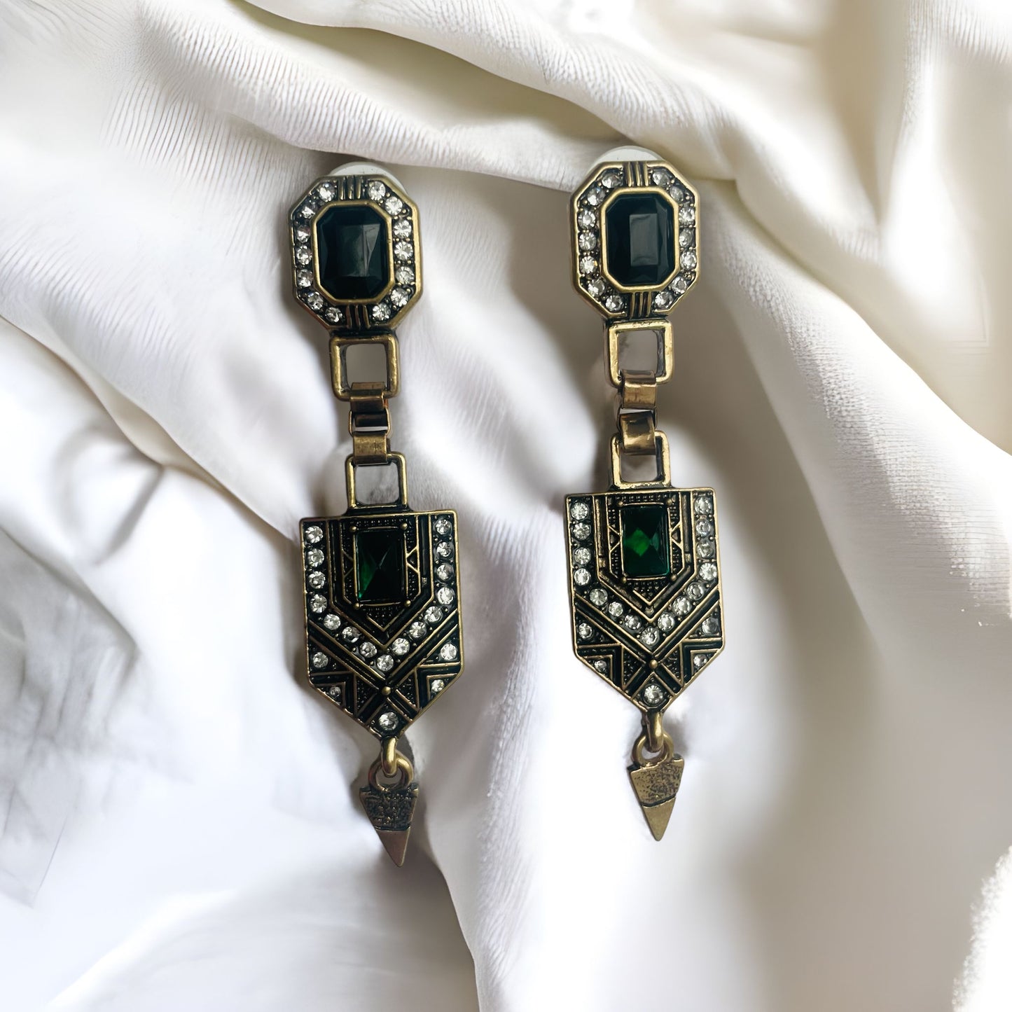 Luxury Emerald Green Drop Earrings
