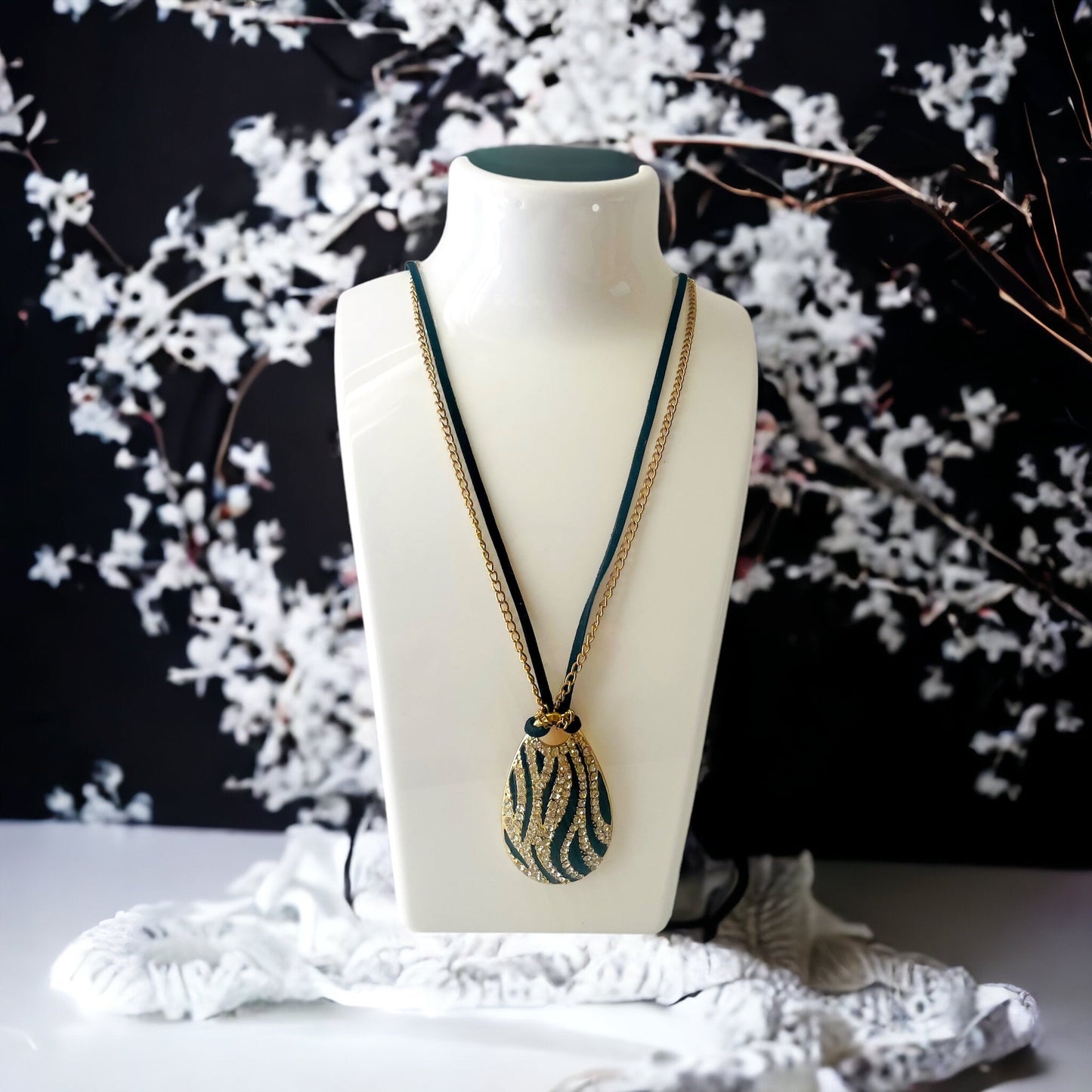 Black Gold Long Zebra Pattern Necklace